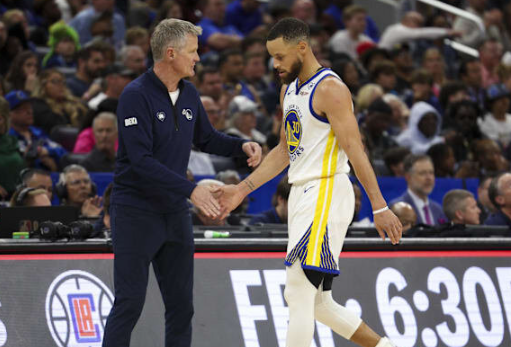 steve-kerr-jelaskan-kondisi-terkini-dari-cedera-curry