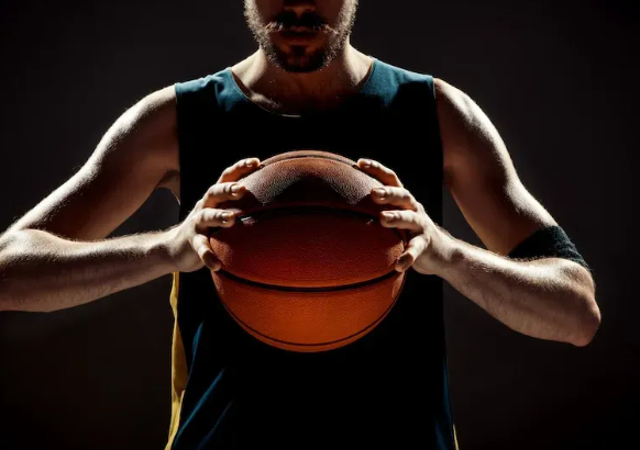 Tips Memilih Bola Basket Yang Aman Untuk Indoor