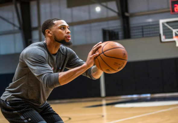 Teknik Dribel Basket Cara Melindungi Bola Dari Steal Lawan